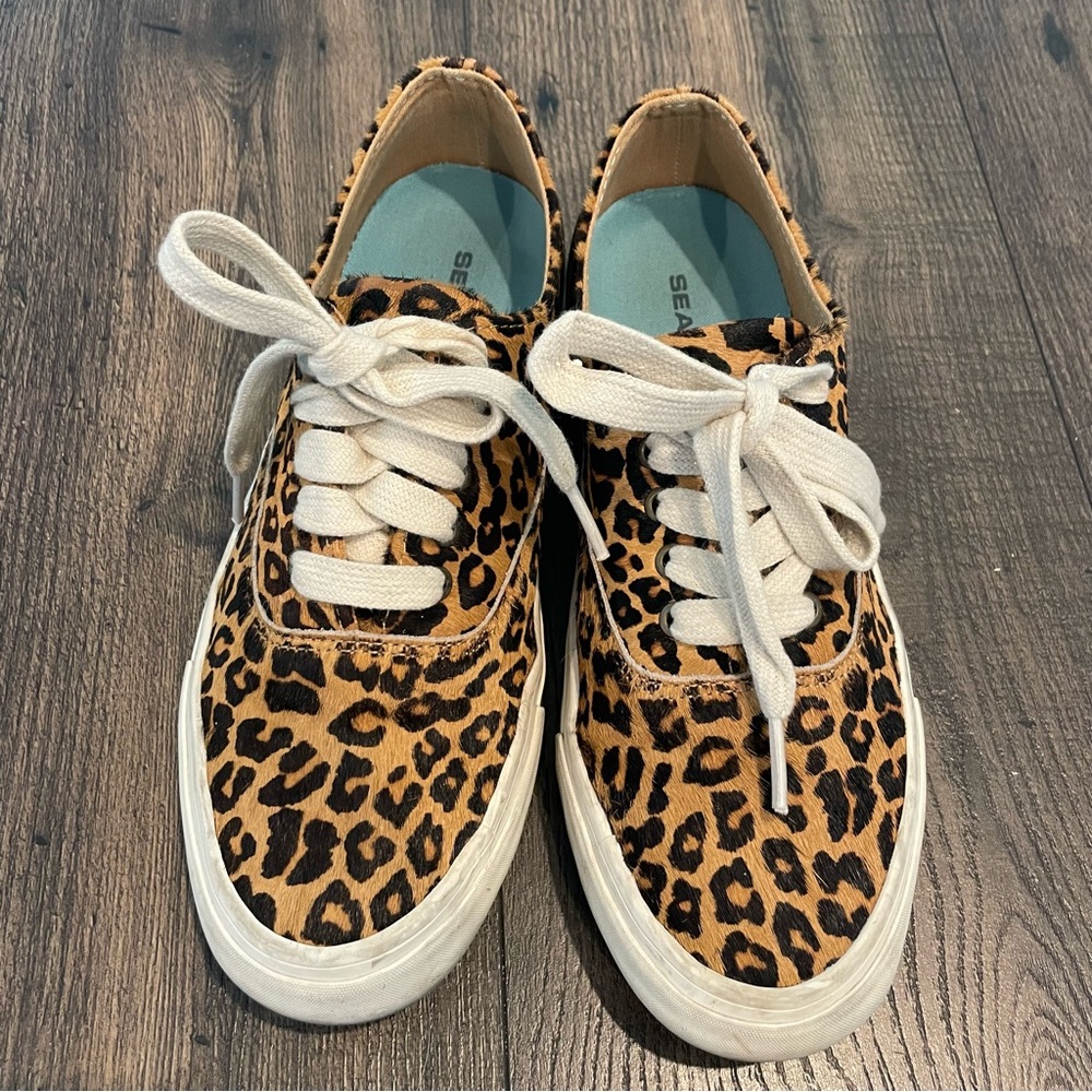 SeaVees Women Legend Mulholland Cowhide Sneakers - Picture 7 of 8
